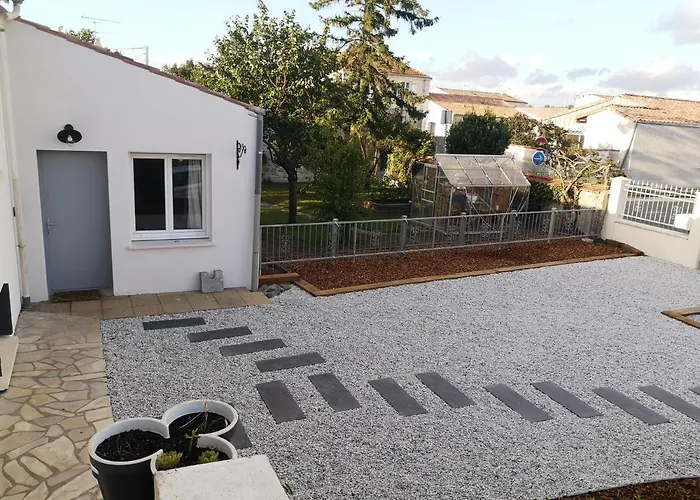 L'annexe Charron (Charente-Maritime)